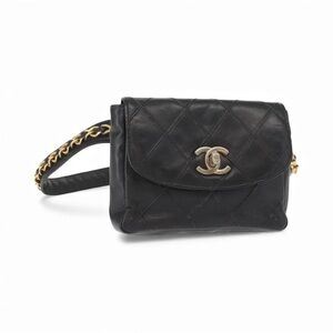 CHANEL Vintage‎ Flap Waist Belt Bag- Lambskin Black